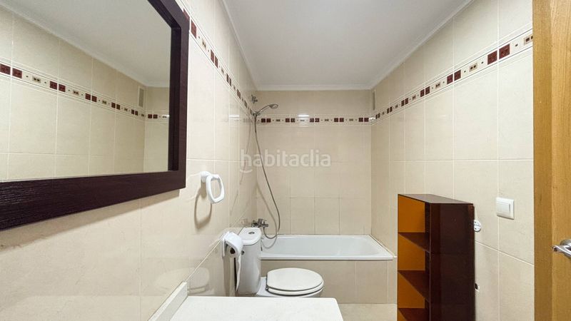 Foto a6f1c4fb-c1d9-4128-9413-f3ef40f746f8. Pis amb calefacció aparcament a Doctor Palos - Alto Palancia Sagunt