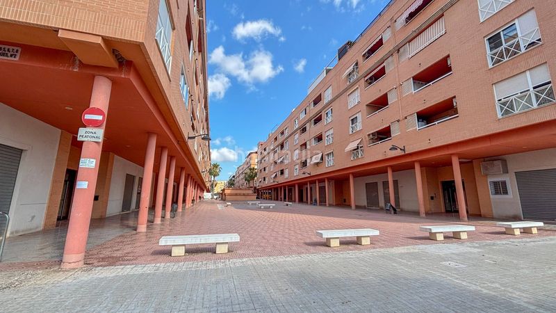 Foto dfe111c8-6124-406d-9ef6-26f0e9635271. Pis amb calefacció aparcament a Doctor Palos - Alto Palancia Sagunt