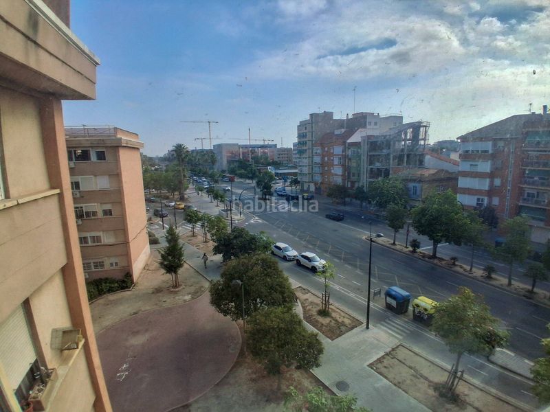 Foto c000efab-2068-4a42-b467-c144689c016d. Flat with heating in Beteró Valencia