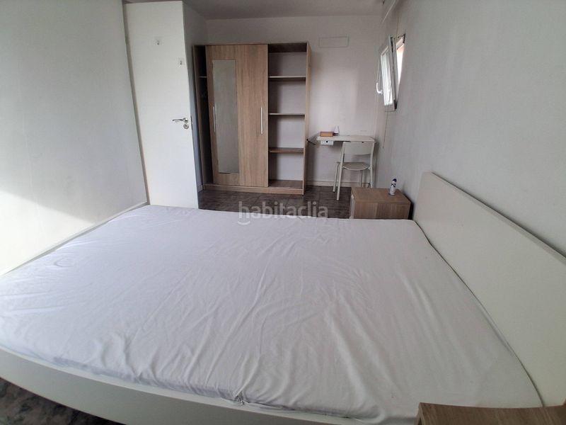 Foto c8b0d4bb-22c9-4cc1-85fc-5aa510422a98. Flat with heating in Beteró Valencia