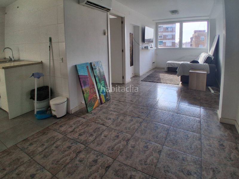 Foto d44883d8-4e6f-43cd-a31b-2290090f8b51. Flat with heating in Beteró Valencia