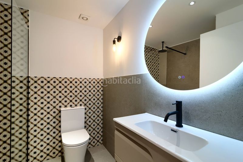 Foto fd0e6d1f-2427-42c3-9fed-c5f2b6ccf140. Pis a La Roqueta Valencia