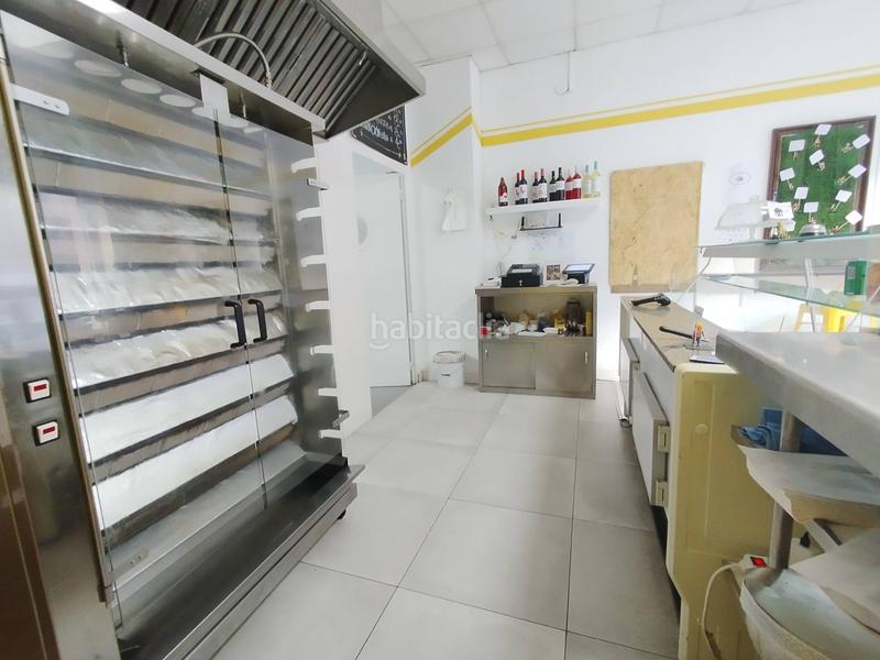Foto f15a4d62-5ad8-466d-93d8-29870495549f. Pas-de-porte local commercial dans Vara de Quart Valencia