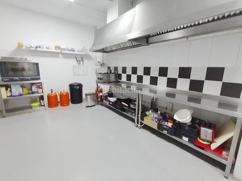 Foto 8d1a54f0-99ba-4850-bb28-15ebf3f57cb6. Traspàs local comercial a Vara de Quart Valencia