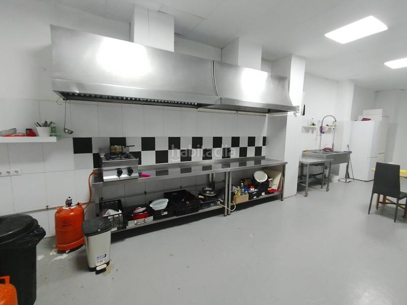 Foto f8f08564-a813-4b39-b777-a3acbf239aad. Traspaso local comercial traspaso de negocio de comidas para llevar en Valencia