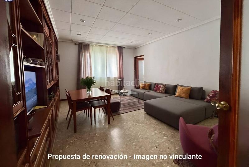 Foto 1f0a7be2-1385-4a73-8c6a-6460a0f1702c. Piso amplio piso de 100 m con 4 habitaciones listo para personalizar en Valencia