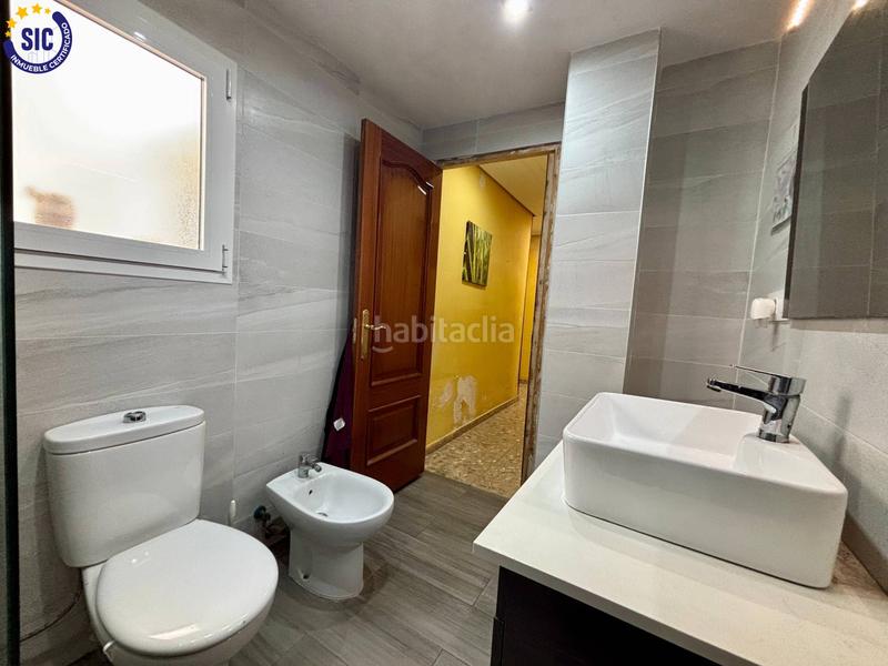 Foto 34e6d753-771c-485b-a2d0-9aca3b942ebb. Piso amplio piso de 100 m con 4 habitaciones listo para personalizar en Valencia