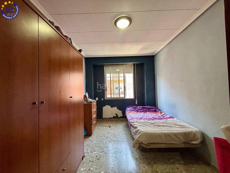 Foto 636acd8f-174b-40fe-9459-c954e234ca13. Piso amplio piso de 100 m con 4 habitaciones listo para personalizar en Valencia