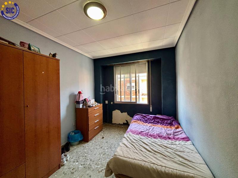 Foto 879caa81-f748-4378-ab44-653602ebb2ba. Piso amplio piso de 100 m con 4 habitaciones listo para personalizar en Valencia