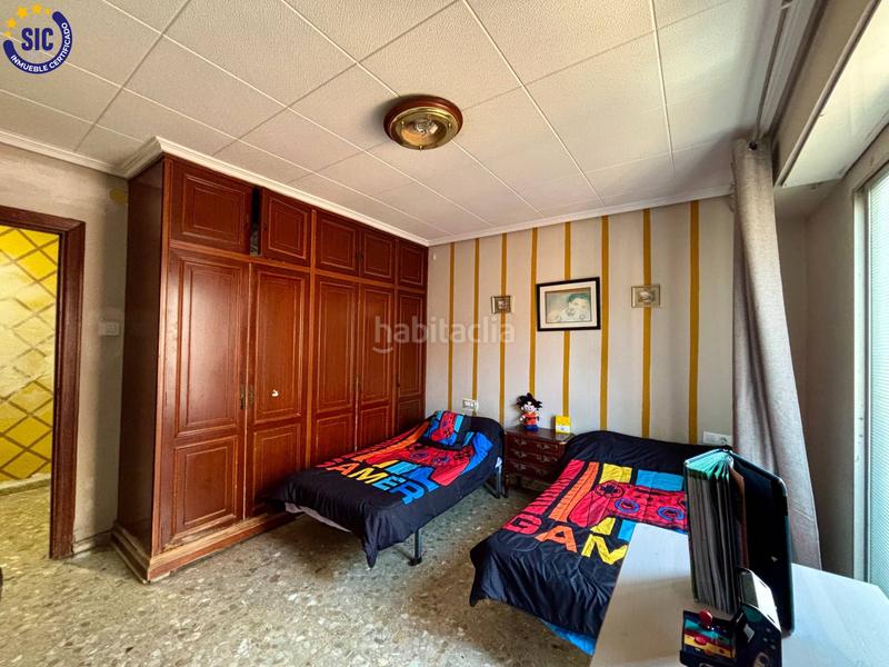 Foto c35935ac-da50-4327-9d6d-6c55a8c49e0b. Appartamento con riscaldamento in Torrefiel Valencia
