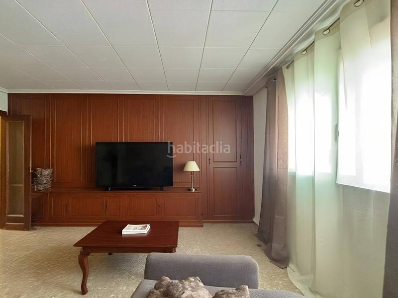Foto ea2005fa-ed9c-4a72-8437-320309f2affd. Piso amplio piso de 100 m con 4 habitaciones listo para personalizar en Valencia