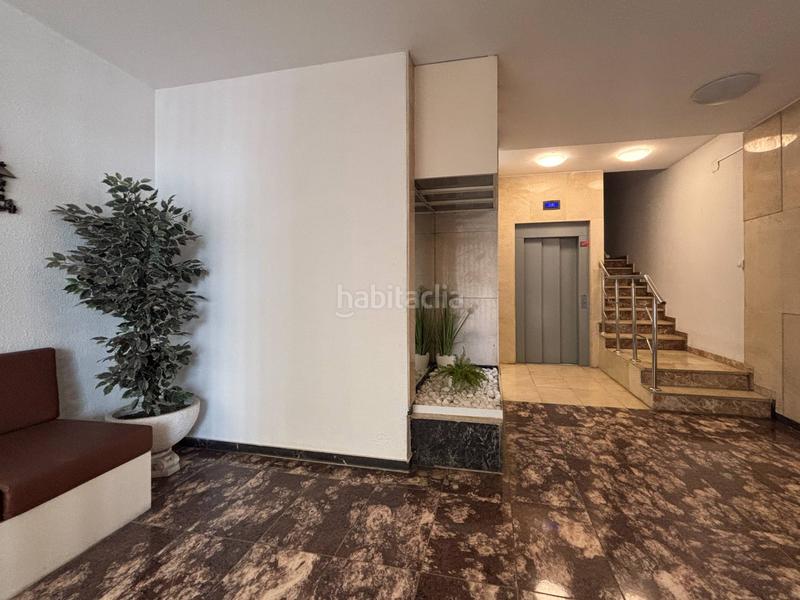 Foto 2318a9a2-47a7-4982-90d4-83b20e16015b. Alquiler piso vivienda amueblada a un paso de plaza españa en Valencia