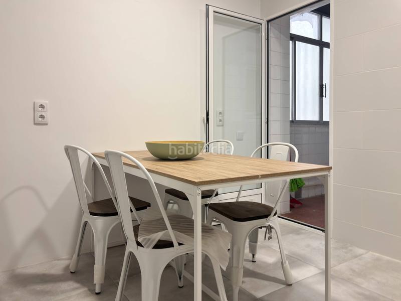 Foto 2e07a8af-f3d7-4593-982b-49041a59ab43. Alquiler piso vivienda amueblada a un paso de plaza españa en Valencia