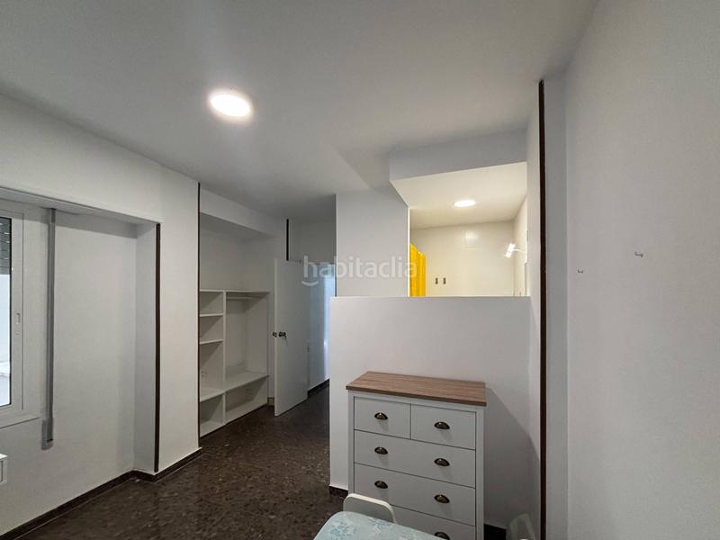 Foto 682fc1b9-4377-4f73-bba9-5c7e87caeaaf. Alquiler piso vivienda amueblada a un paso de plaza españa en Valencia