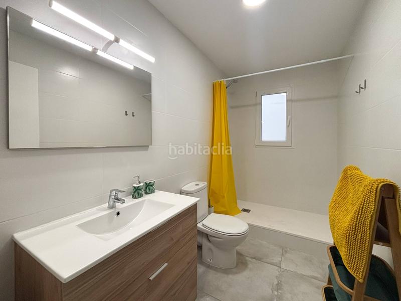 Foto c24ff3f0-46a1-47ca-ad6a-0fc4e77b48c6. Alquiler piso vivienda amueblada a un paso de plaza españa en Valencia