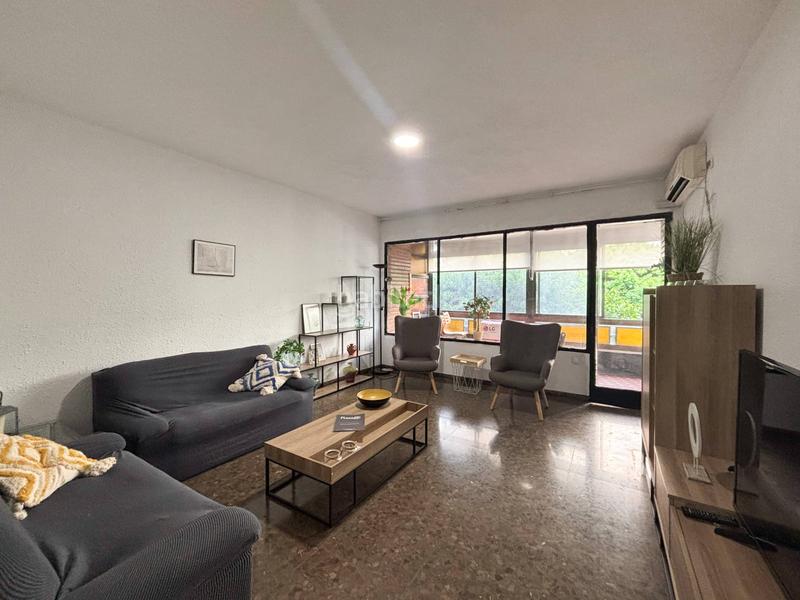 Foto c79a4d0a-7edc-4fc5-aacc-88a7b4cdd3e3. Alquiler piso vivienda amueblada a un paso de plaza españa en Valencia