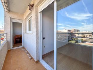 Appartement à País Valencià. Bienvenido a tu nuevo hogar en mislata valencia!
