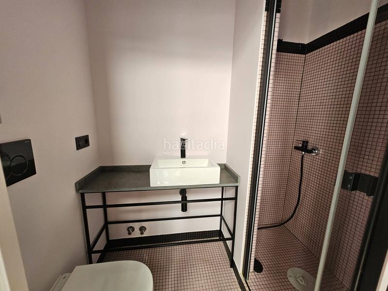 Foto c7b890bf-53a3-4fb9-b1d6-de7119af9ab1. Edifici a La Xerea Valencia