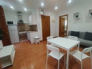 Pis a El Pilar. Precioso piso en finca casi nueva con ascensor y balcon en el ce