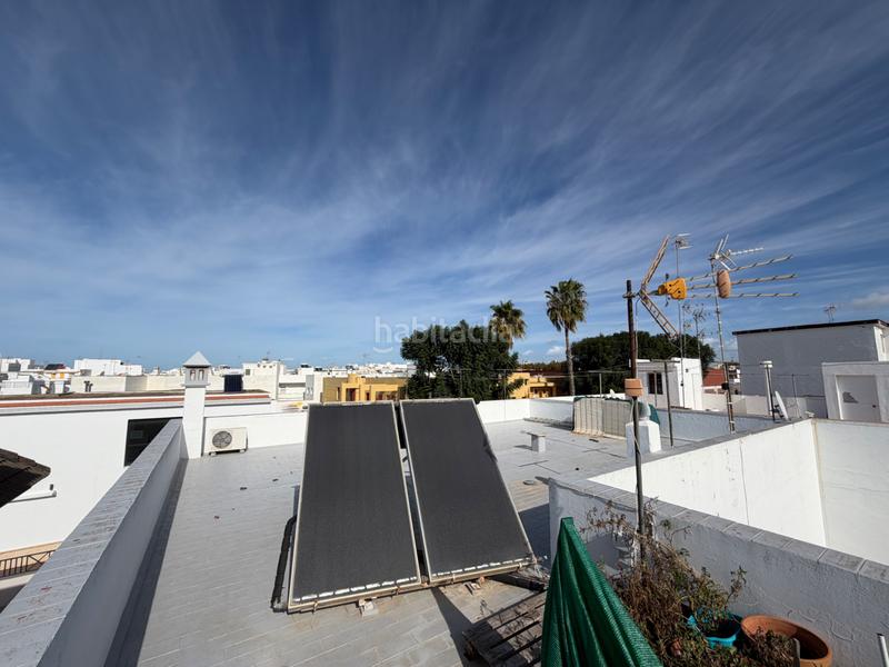 Foto 77392ecc-13fd-4d5c-b5e4-a10a3a9a3d4a. Casa con camino parcheggio in Centro Chipiona