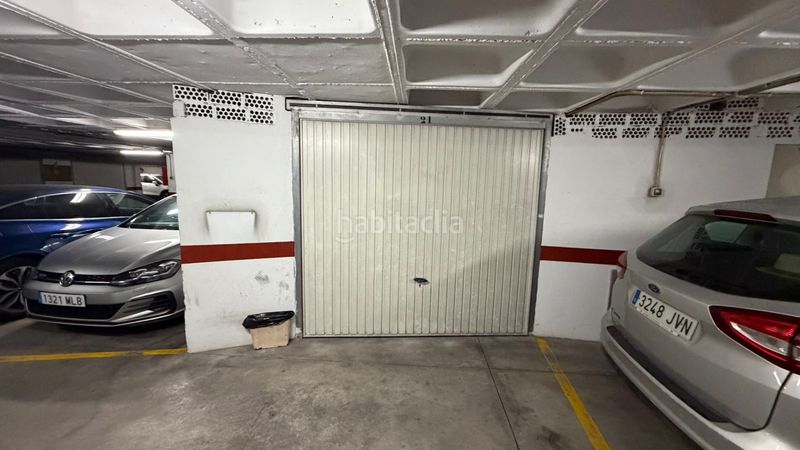 Foto aee91b2c-c719-4316-94ab-e690e86b66e3. Aparcament cotxe a calle hermanos lagarde 1 a El Cristo - Cayetano Roldán San Fernando