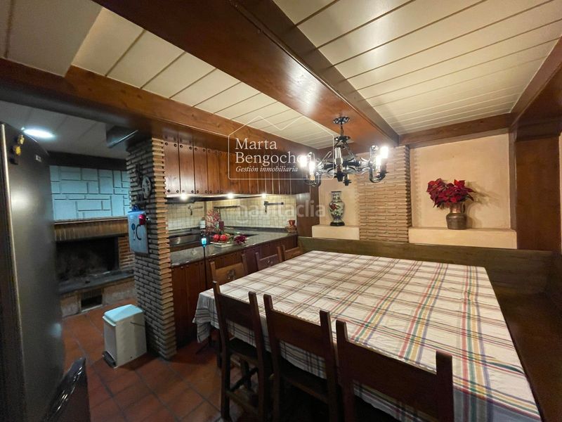 Foto 8da25675-9cac-488c-a296-4388eb835077. Casa adossada amb calefacció aparcament a Mendizorrotza - Armentia Vitoria - Gasteiz