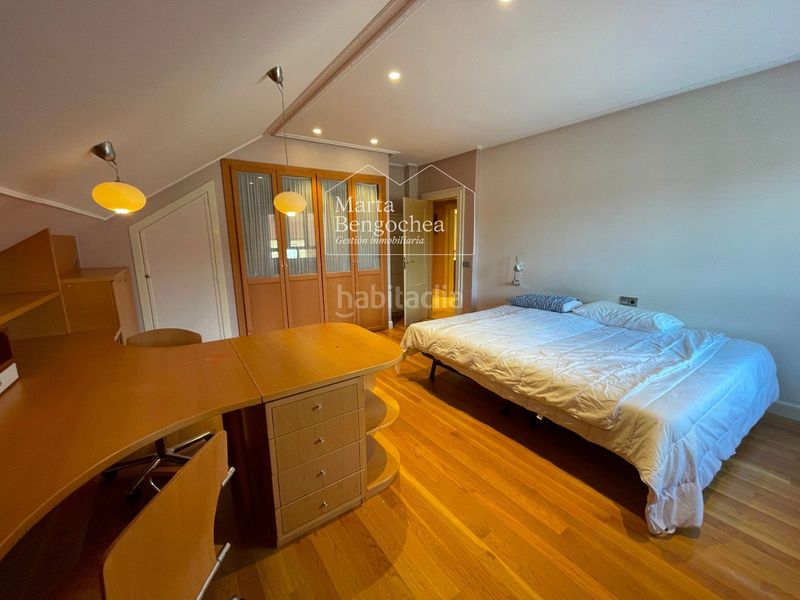 Foto c3f5d082-58f3-4a66-a6ad-f10281c603cd. Casa adossada amb calefacció aparcament a Mendizorrotza - Armentia Vitoria - Gasteiz