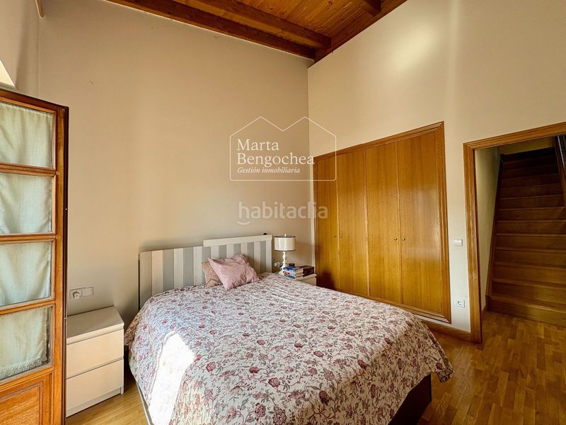 Foto b33ea6c8-1a85-451f-b866-e9094f0a0846. Casa amb calefacció a Abetxuko Vitoria - Gasteiz