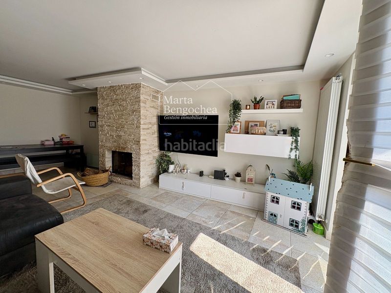 Foto c232ca70-e63a-4c5e-b3fc-25852fb190ea. Casa amb calefacció a Abetxuko Vitoria - Gasteiz