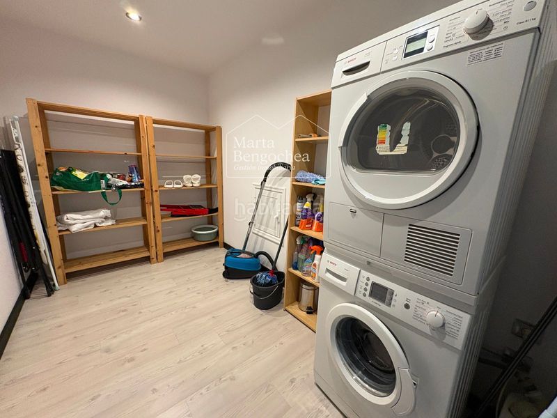 Foto 66e39004-d756-4542-946d-bdf5d1ba283f. Pis amb calefacció a Ensanche Vitoria - Gasteiz