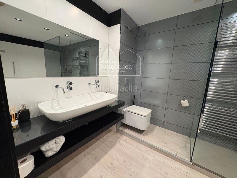 Foto cd945c11-61a8-4aa3-ac33-3821a5760f7b. Pis amb calefacció a Ensanche Vitoria - Gasteiz