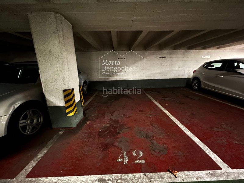 Foto f73d3567-5927-4748-a7d1-6fa69938d139. Aparcament cotxe a Ensanche Vitoria - Gasteiz