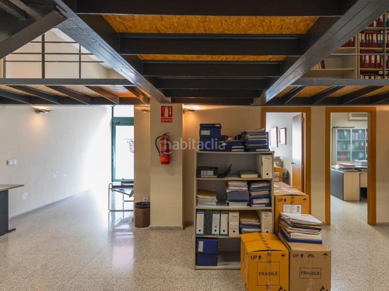 Foto 1b9f63ae-cfaf-4c75-9f78-27c2f835ced5. Office space with heating in L´Eixereta Burjassot