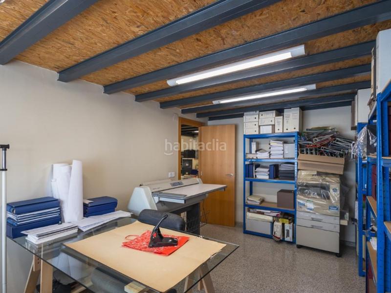 Foto ee9e647a-136a-4d5d-9aa6-ab4f8c6d9994. Office space with heating in L´Eixereta Burjassot