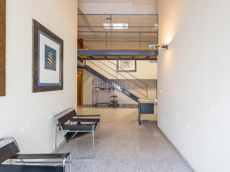 Foto fd99b92c-fb19-43be-b24a-109cc26ff074. Office space with heating in L´Eixereta Burjassot