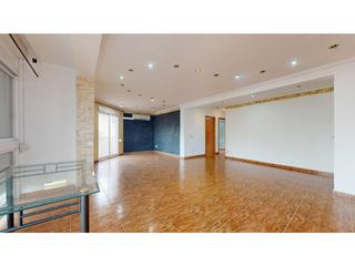 Pis  N/a. Vivienda de tres dormitorios en sueca