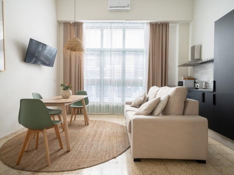 Foto cb188ed7-fc7f-49ba-a722-ae726ba59609. Flat in Aiora Valencia