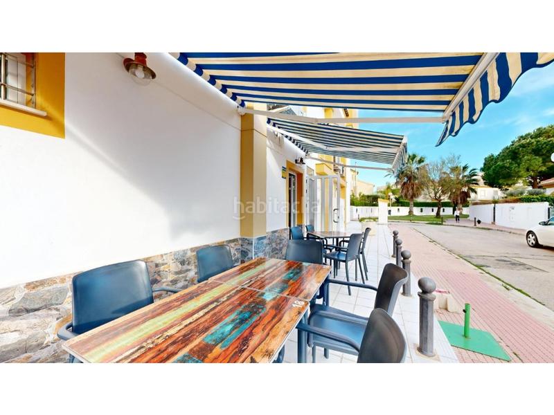 Foto 5ed25897-e1e6-475b-a3f0-2718ea1ae68e. Local comercial local, negocio y vivienda nova en Oliva