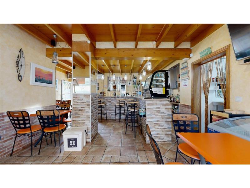 Foto 75678d6c-a8c6-4f76-80cd-48da2228205e. Local comercial local, negocio y vivienda nova en Oliva