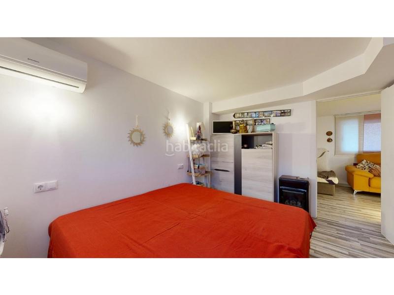 Foto b7f8ad3f-856d-46dc-93b4-f941728b9d2a. Local comercial local, negocio y vivienda nova en Oliva