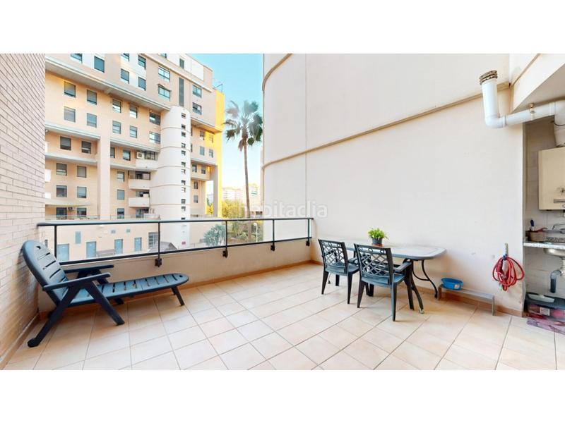 Foto 83141994-0ee8-43d1-8c76-54db0a443f4a. Piso precioso piso en el pulmon en Nou Campanar Valencia