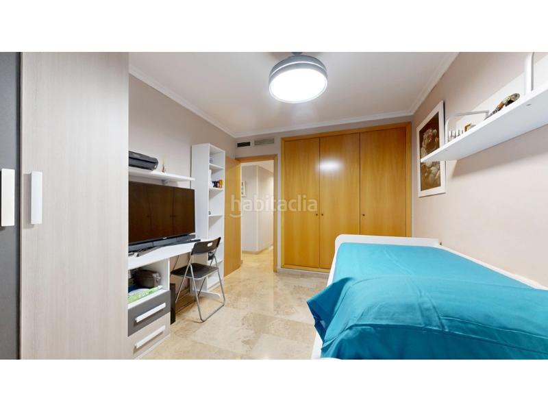 Foto e8f0d6b0-a7c3-4326-80ee-64bcf6b142bb. Piso precioso piso en el pulmon en Nou Campanar Valencia