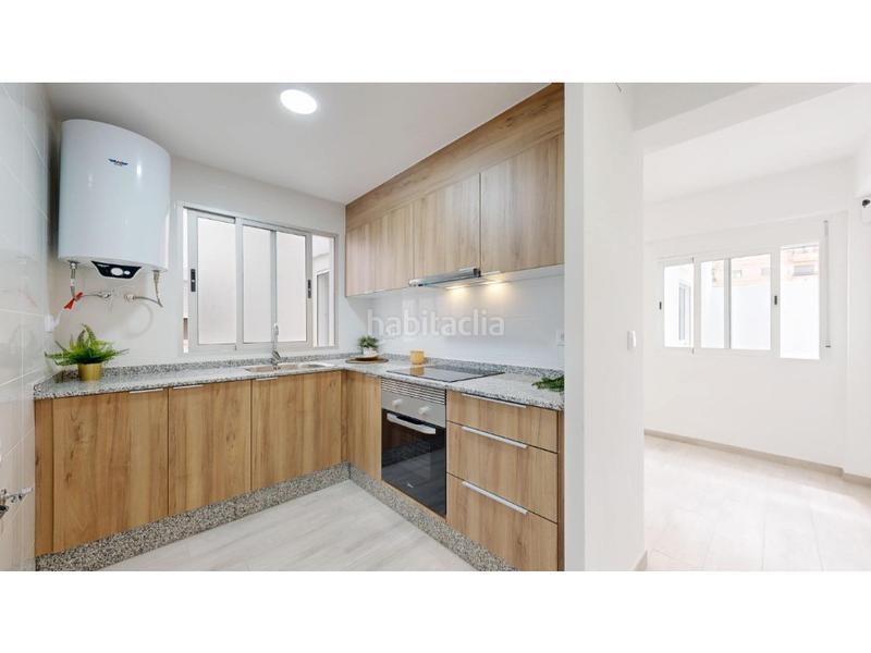 Foto 48d3e2ae-aee3-4e89-a626-6c309b771ba6. Appartamento in Poble Nou Torrent