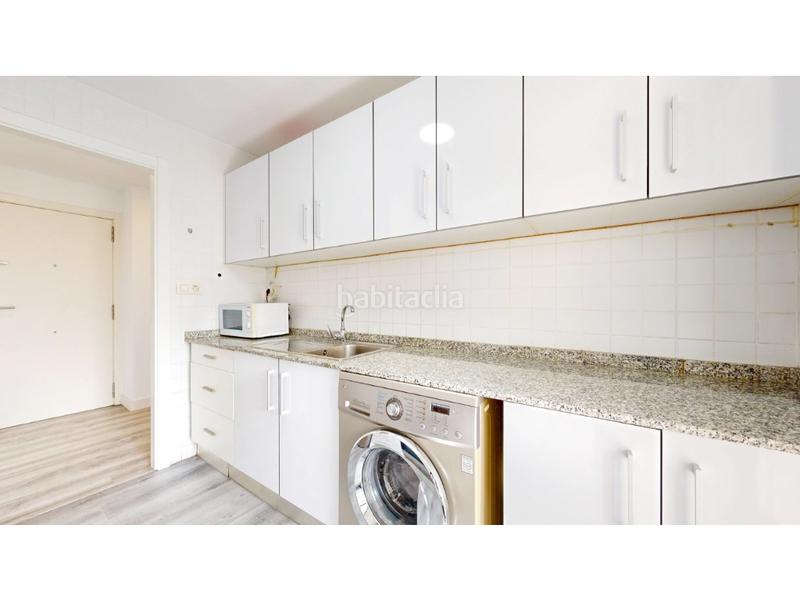 Foto 5c5740c4-b6d5-4c10-bd34-049f3d9198a9. Flat with parking in Parc Central Torrent