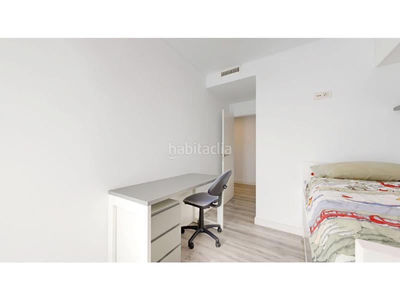 Foto 87f10579-42da-4a9b-91ab-afcb185d3065. Flat with parking in Parc Central Torrent