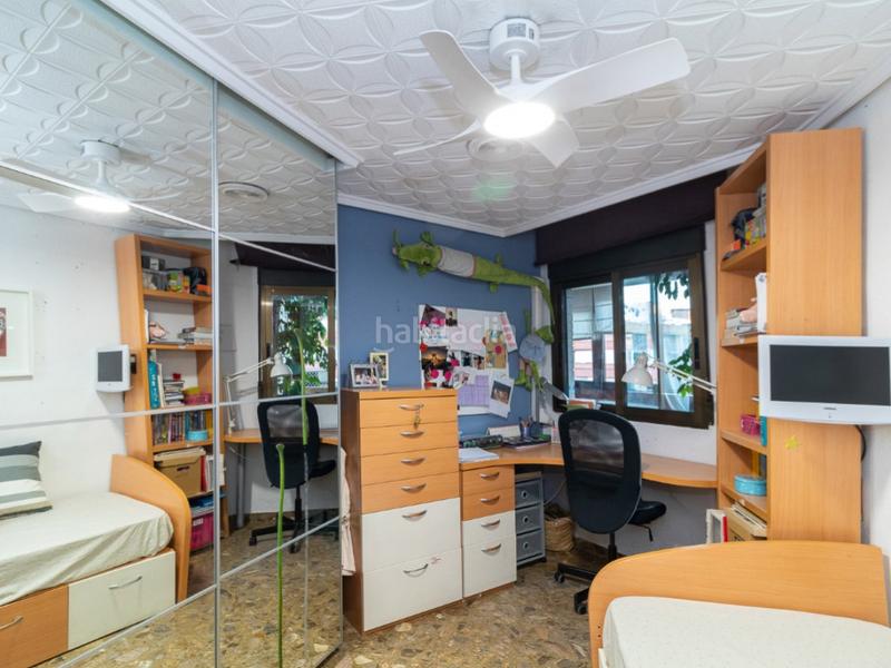 Foto 08a67bd4-1f9c-4793-b3b9-24e2e3e9f9d8. Pis amb aparcament a Ciutat Jardí Valencia