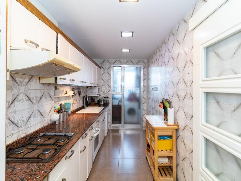 Foto 648e42eb-9f8f-4057-8118-0499bd49c9ea. Pis amb aparcament a Ciutat Jardí Valencia