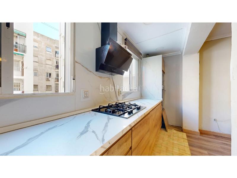 Foto 467f59a2-6660-4eff-b1ce-4feb66a6a0a6. Piso precioso inmueble ubicado en camins al grau en Valencia