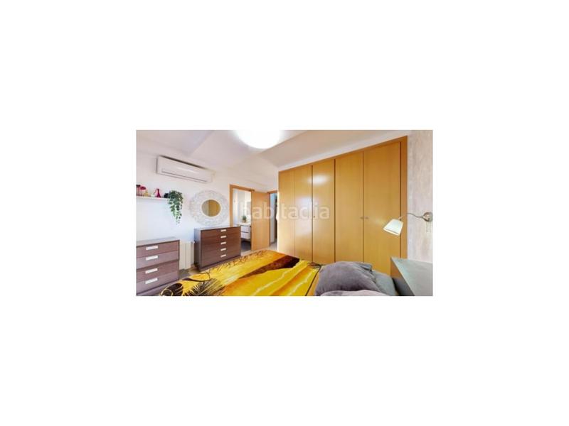 Foto d3929631-906c-4162-ad92-0bac9717001f. Semi detached house with parking in Massamagrell