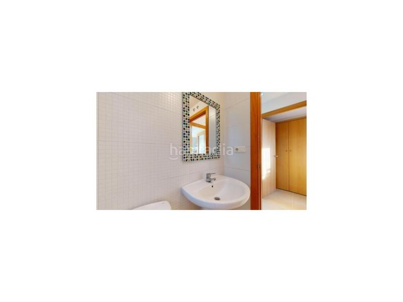 Foto e6df309b-9830-4b36-a3c0-671b578fb015. Semi detached house with parking in Massamagrell